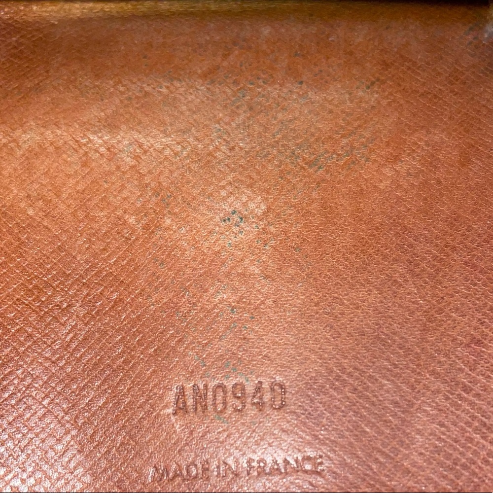 VINTAGE Louis Vuitton Wallet